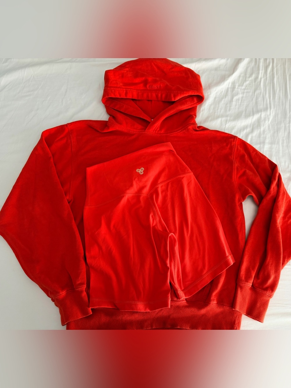 Aritzia red sweatshirt bike shorts set medium 4